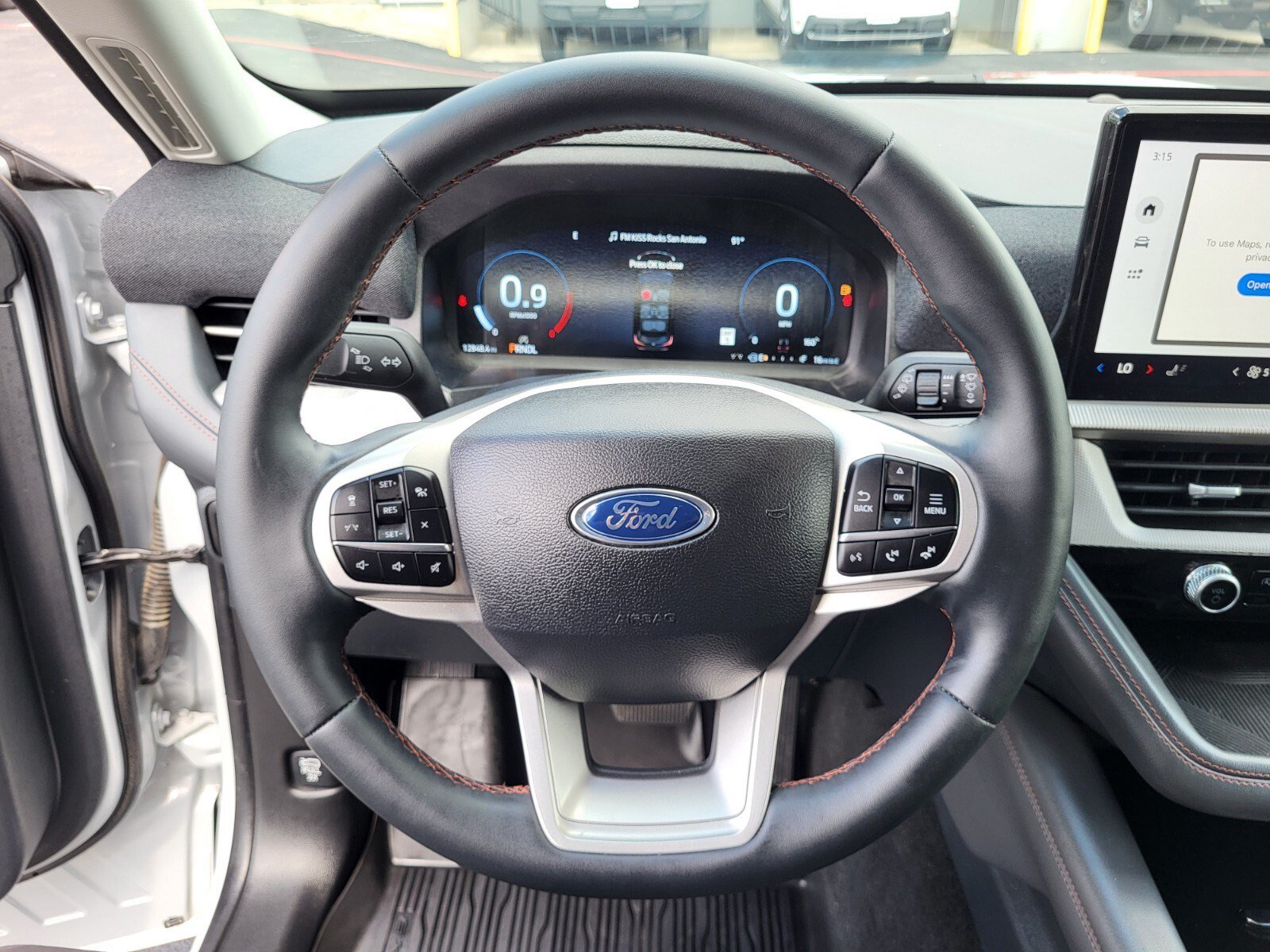 Certified 2025 Ford Explorer Active RWD image 28