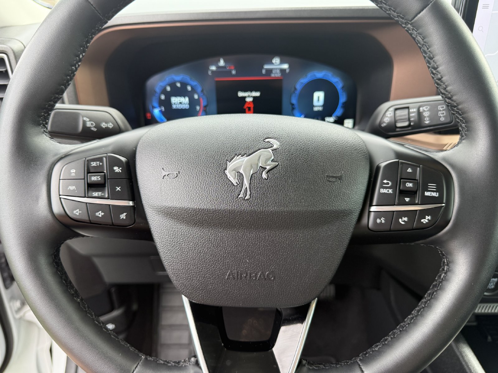 Certified 2025 Ford Bronco Sport Outer Banks w/ Outer Banks Tech Package+ AWD/4WD image 34
