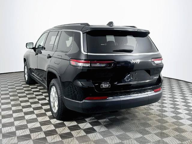 Used 2023 Jeep Grand Cherokee L Limited AWD/4WD image 5