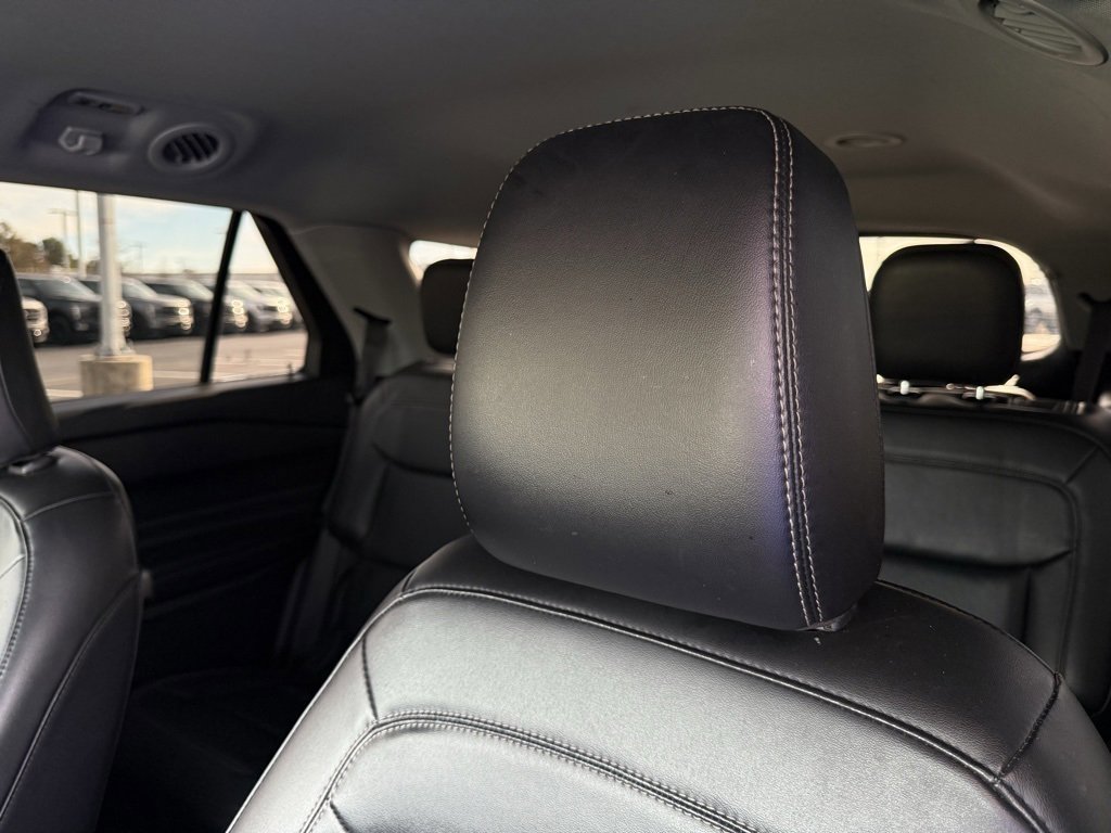 Certified 2023 Ford Explorer XLT w/ Equipment Group 202A image 23