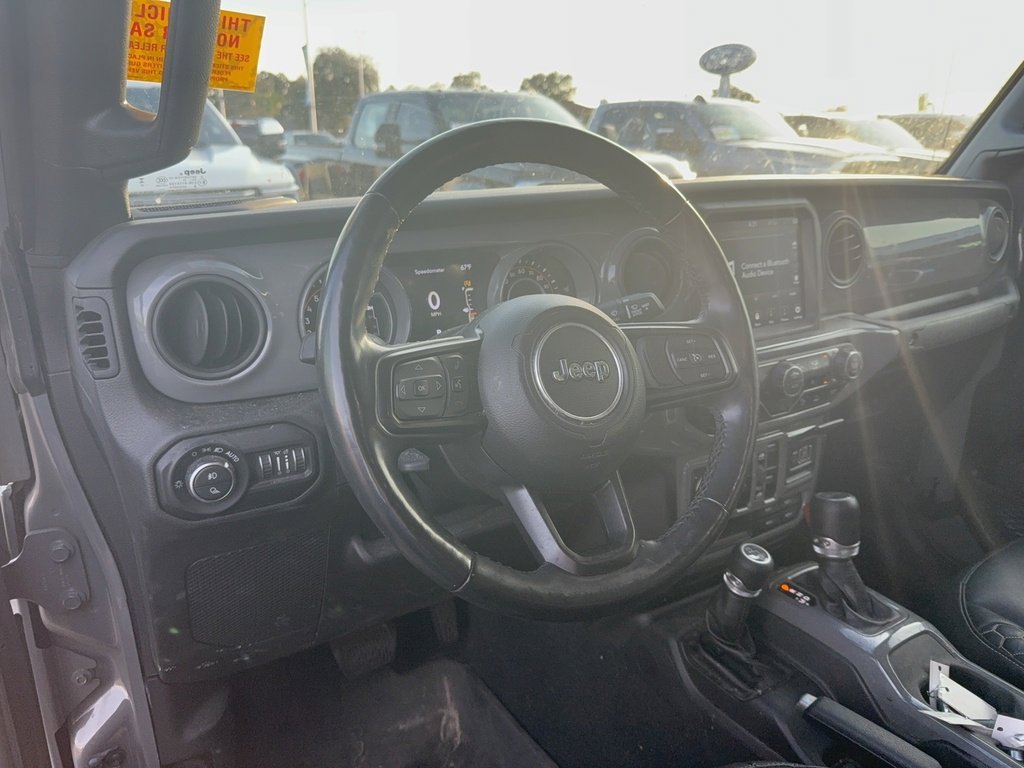 Used 2021 Jeep Gladiator Sport image 12