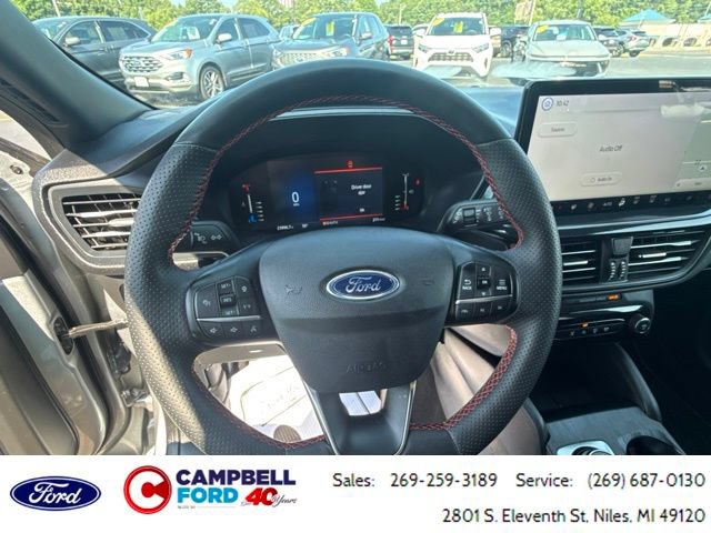 Certified 2023 Ford Escape ST-Line w/ Tech Pack #1 AWD/4WD image 14