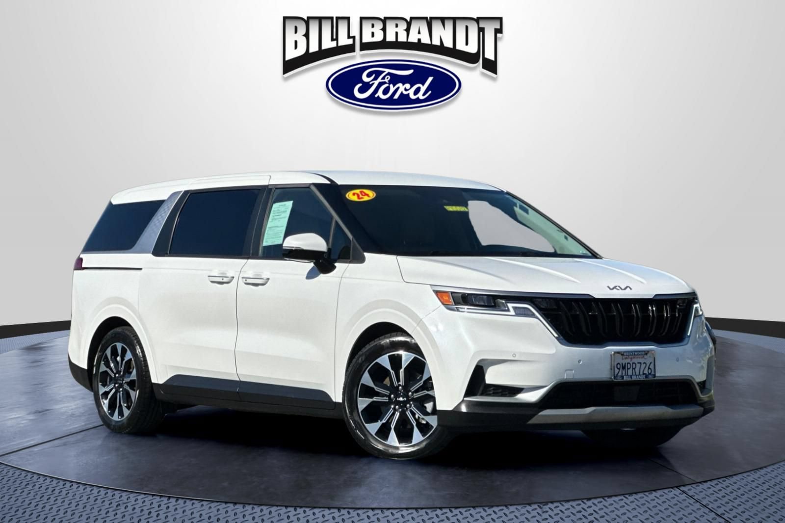 Used 2024 Kia Carnival EX