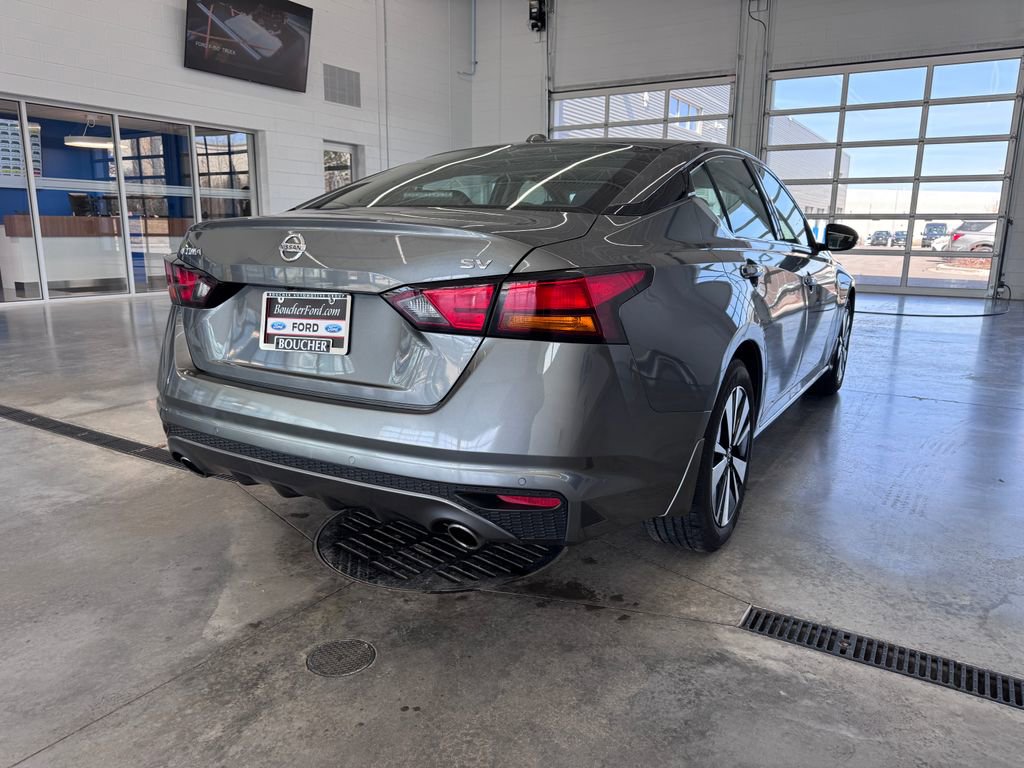 Used 2019 Nissan Altima 2.5 SV image 3