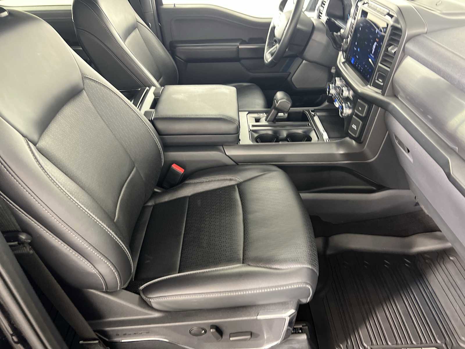 Certified 2024 Ford F150 Lariat w/ Bed Utility Package AWD/4WD image 19