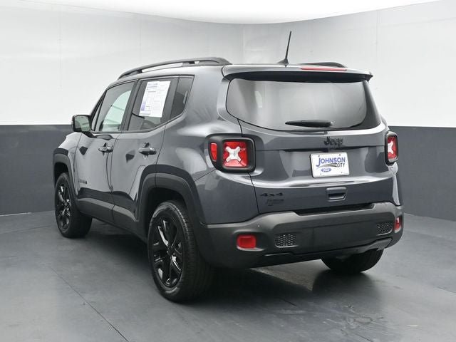 Used 2022 Jeep Renegade Altitude AWD/4WD image 7