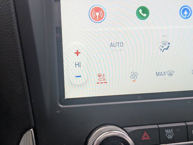 Certified 2024 Ford Edge Titanium w/ Equipment Group 301A image 21