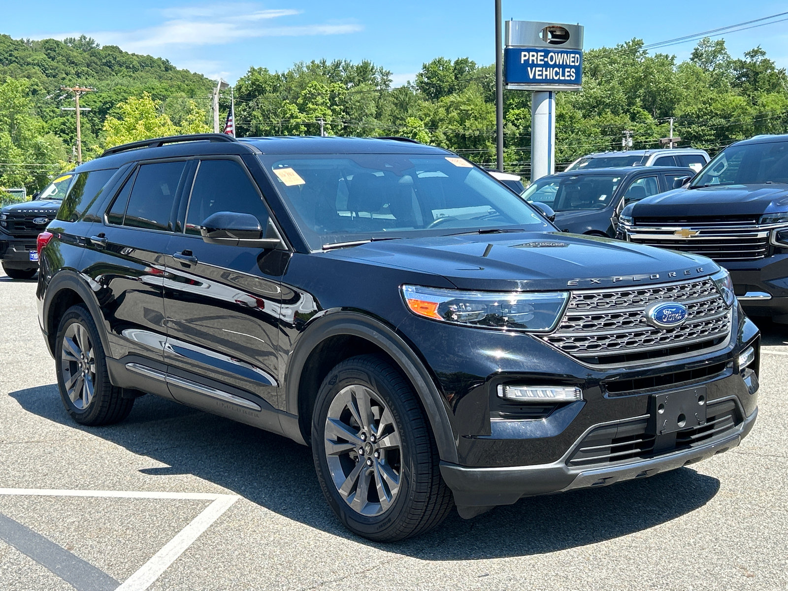 Certified 2023 Ford Explorer XLT w/ Equipment Group 202A