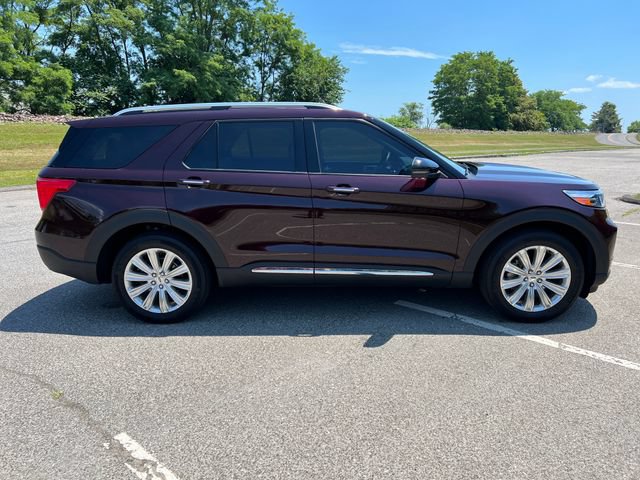 Certified 2023 Ford Explorer Limited w/ Equipment Group 301A AWD/4WD image 12