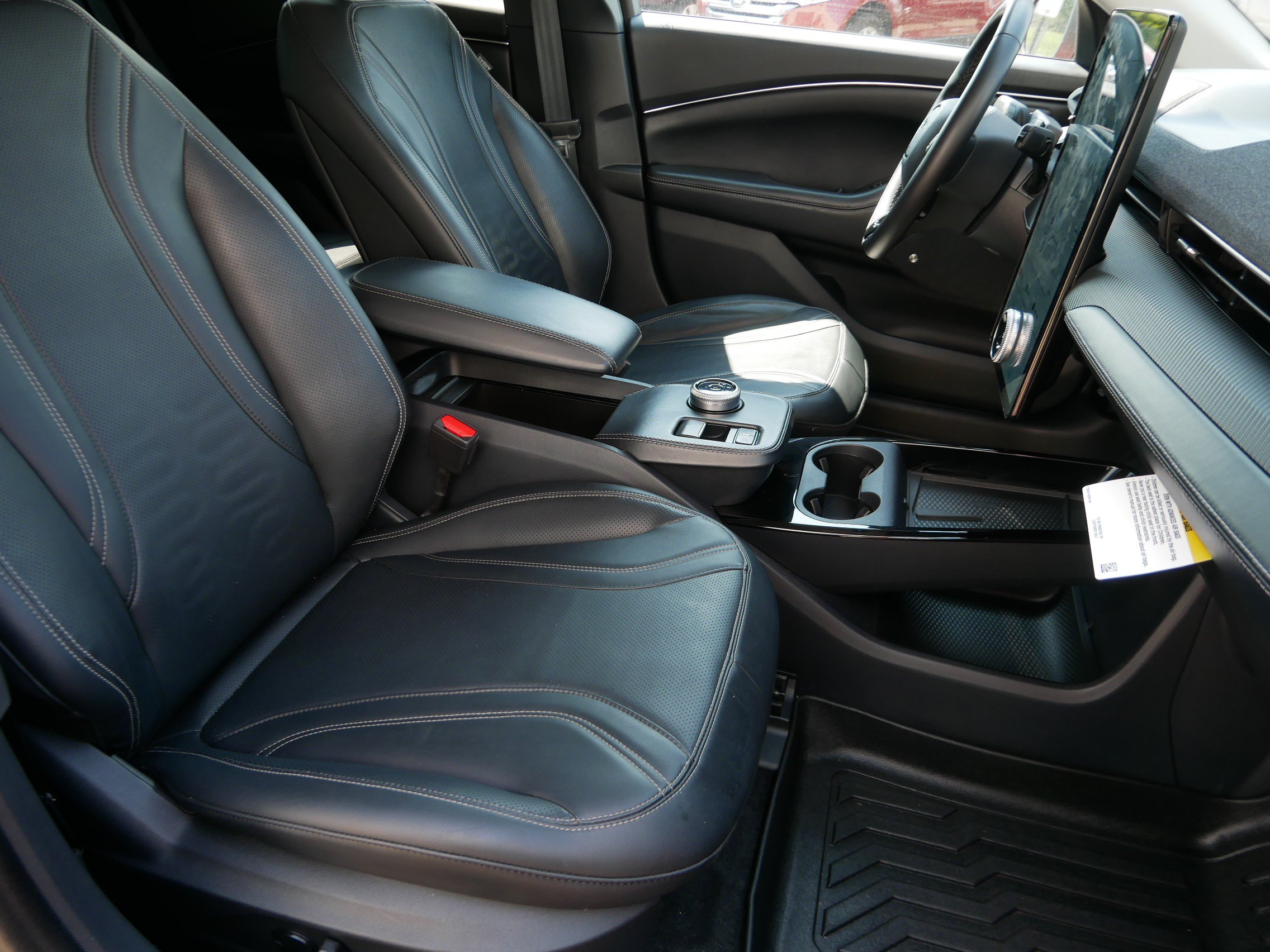 Certified 2024 Ford Mustang Mach-E Premium AWD/4WD image 23
