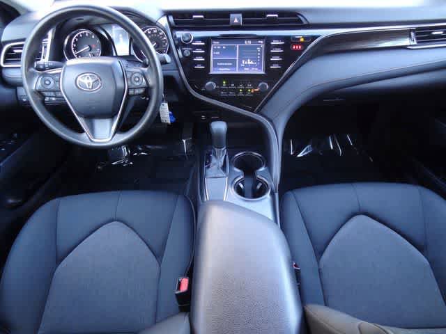 Used 2019 Toyota Camry LE FWD image 11