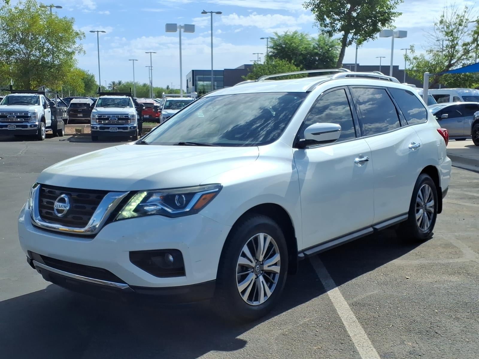 Used 2019 Nissan Pathfinder SV FWD image 8
