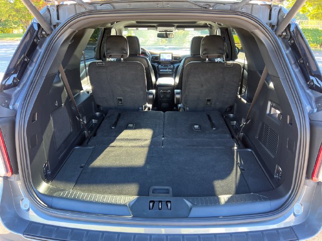 Certified 2023 Ford Explorer ST-Line w/ Class IV Trailer Tow Package AWD/4WD image 29