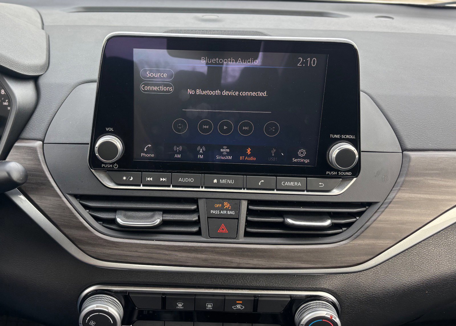 Used 2025 Nissan Altima 2.5 SV image 38