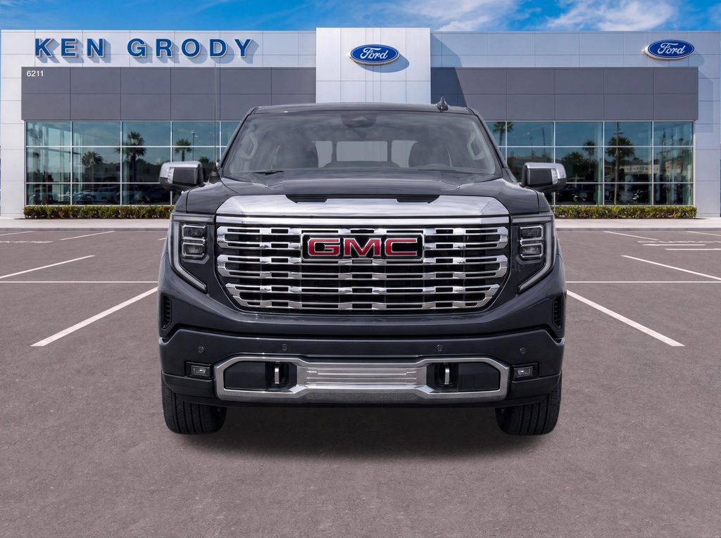 Used 2022 GMC Sierra 1500 Denali RWD image 3