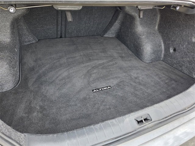 Used 2024 Nissan Altima 2.5 SV image 13