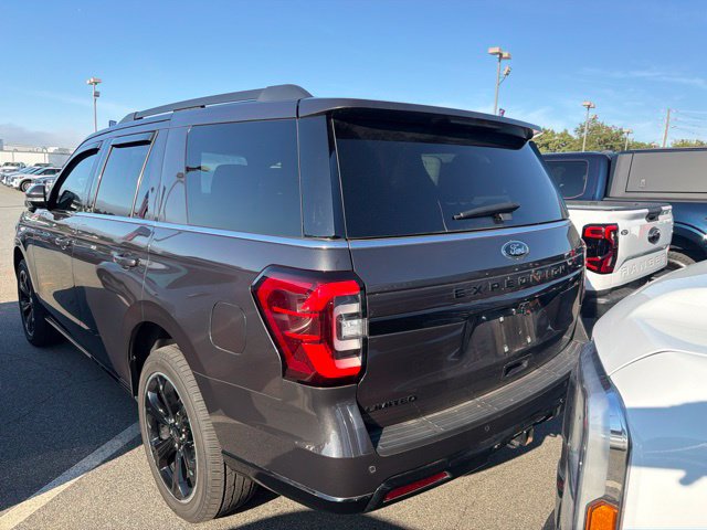Certified 2023 Ford Expedition Limited RWD image 4