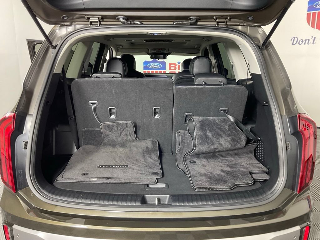 Used 2024 Kia Telluride S w/ S Sunroof Package FWD image 11