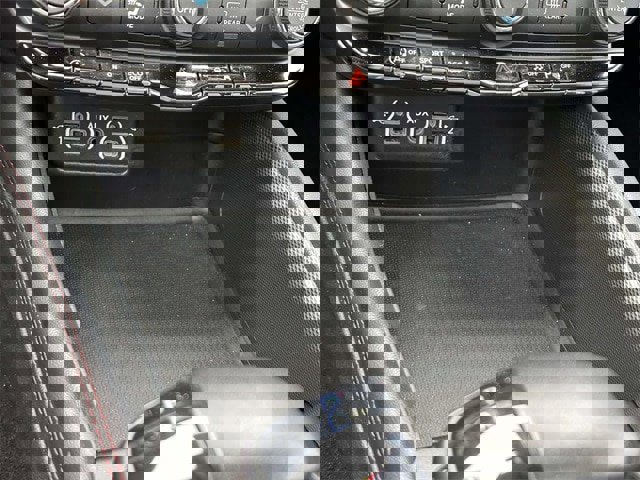 Used 2024 Dodge Durango GT image 12