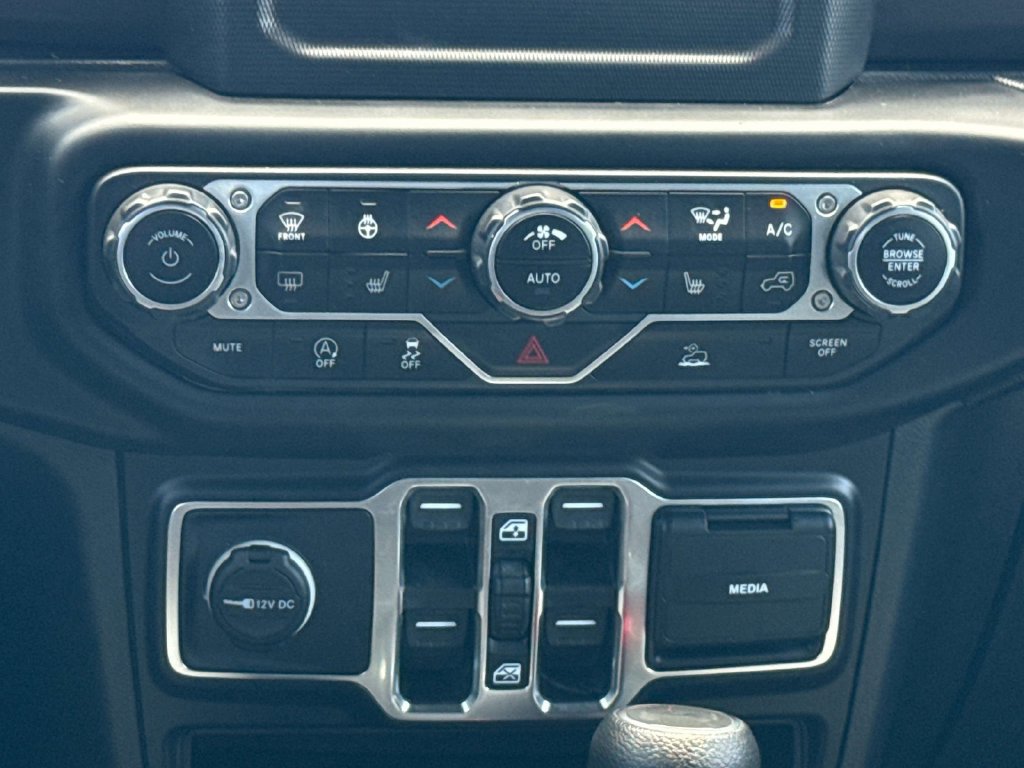 Used 2021 Jeep Wrangler Unlimited Sport AWD/4WD image 23