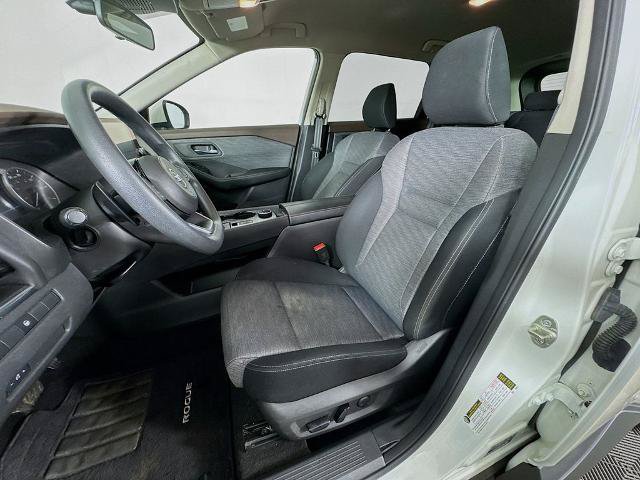 Used 2021 Nissan Rogue SV AWD/4WD image 11