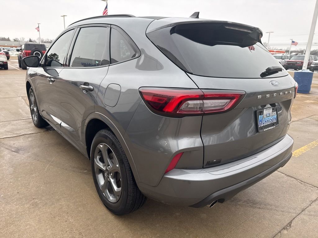 Certified 2024 Ford Escape ST-Line image 3