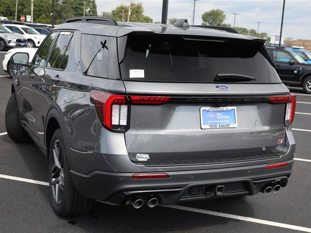 Certified 2025 Ford Explorer ST w/ Sun And Sound Package AWD/4WD image 18