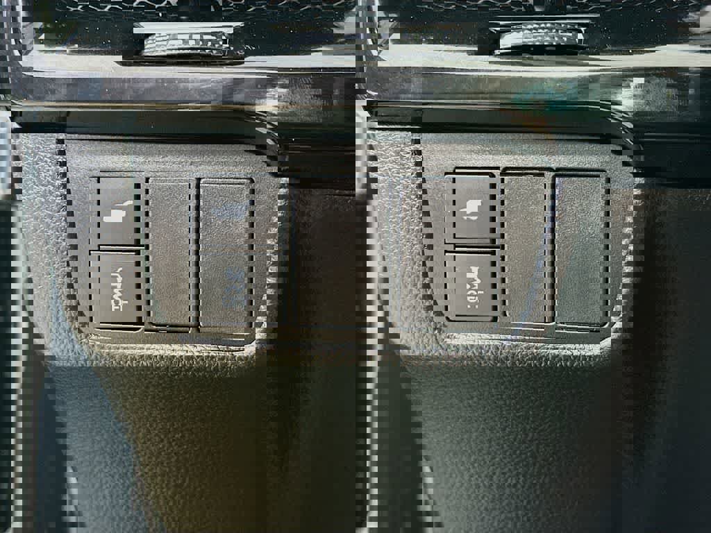 Used 2025 Honda CR-V EX-L image 27