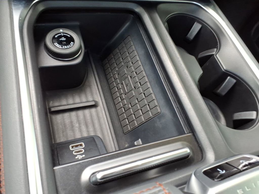 Certified 2025 Ford Expedition Active RWD image 28