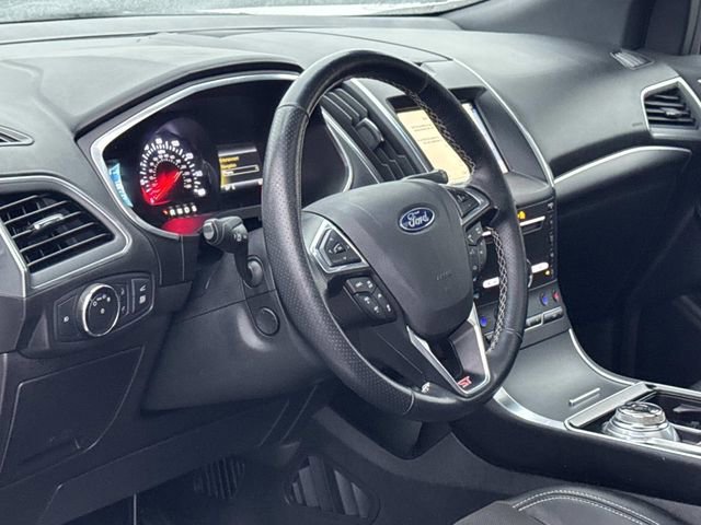 Certified 2019 Ford Edge ST w/ Equipment Group 401A image 29
