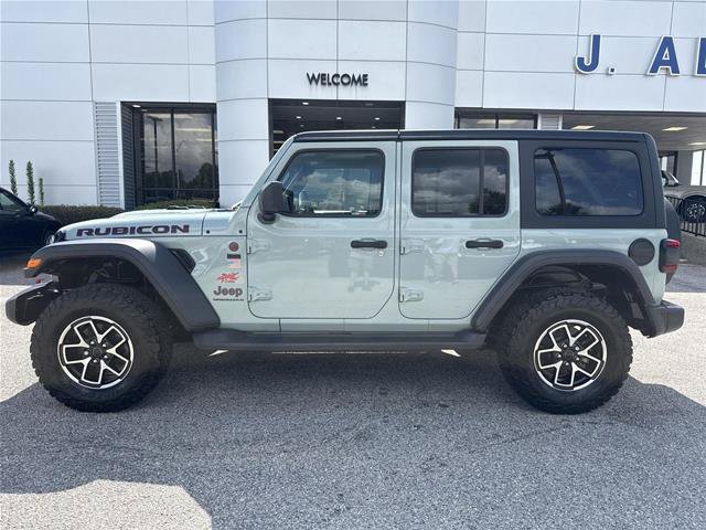 Used 2024 Jeep Wrangler Unlimited Rubicon w/ Technology Group AWD/4WD image 2