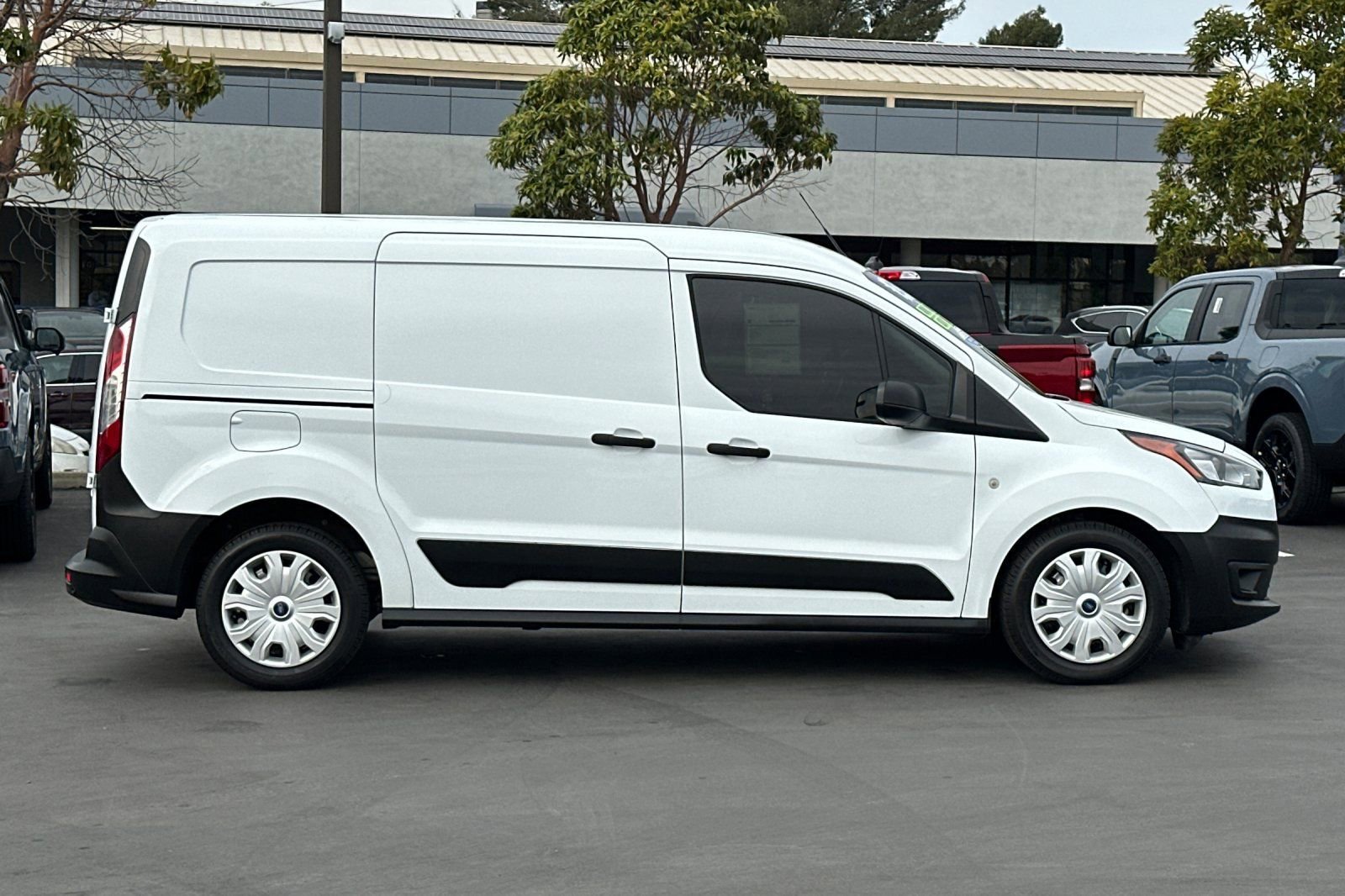 Certified 2023 Ford Transit Connect XL image 6