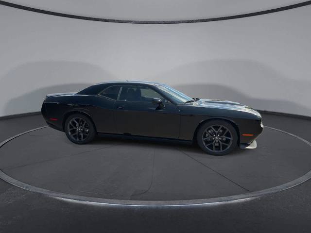 Used 2022 Dodge Challenger R/T w/ Blacktop Package RWD image 6