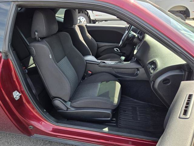 Used 2022 Dodge Challenger R/T w/ Blacktop Package RWD image 19