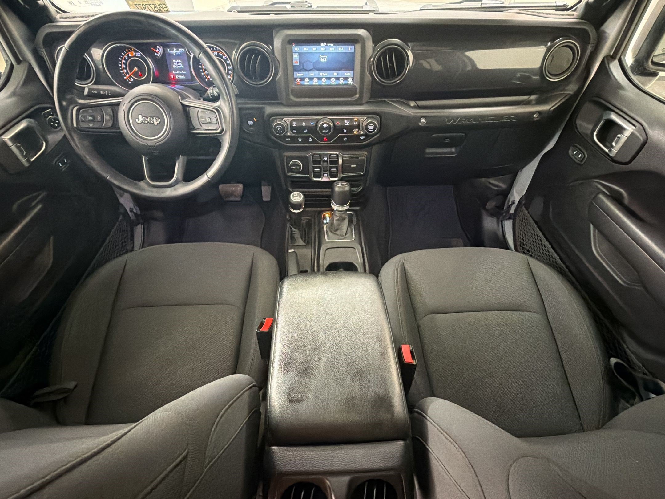 Used 2023 Jeep Wrangler Unlimited Sport AWD/4WD image 15
