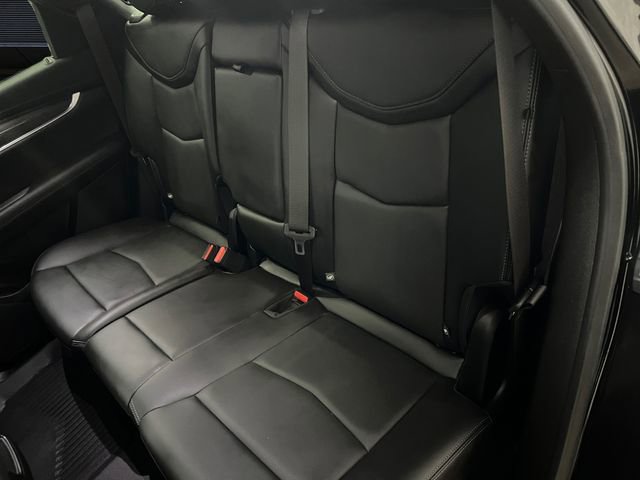 Used 2023 Cadillac XT5 Sportv w/ Technology Package image 13