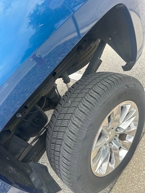 Used 2018 Chevrolet Silverado 1500 LT w/ All Star Edition AWD/4WD image 5