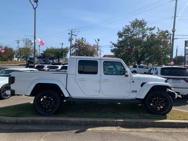 Used 2021 Jeep Gladiator Overland image 2