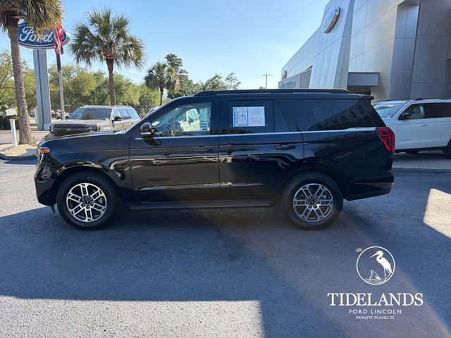 Certified 2025 Ford Expedition Active RWD image 5