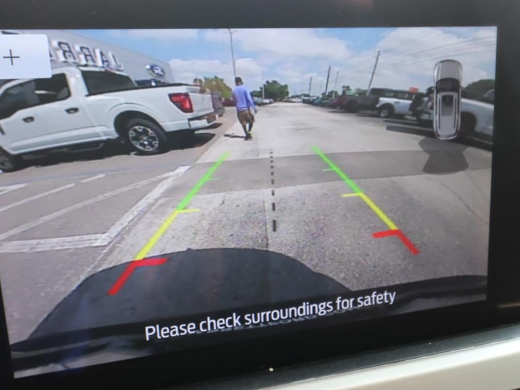 Certified 2020 Ford Escape SEL image 9