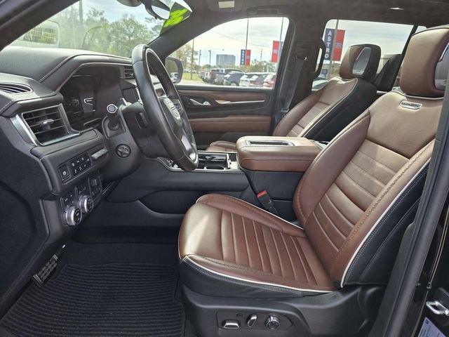 Used 2024 GMC Yukon Denali Ultimate AWD/4WD image 37