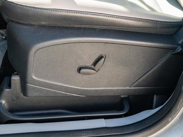 Certified 2023 Ford Transit Connect XLT w/ XLT Premium Package image 19