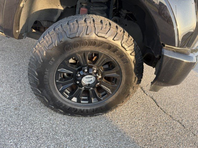 Certified 2022 Ford F350 Lariat w/ Tremor Off-Road Package AWD/4WD image 39