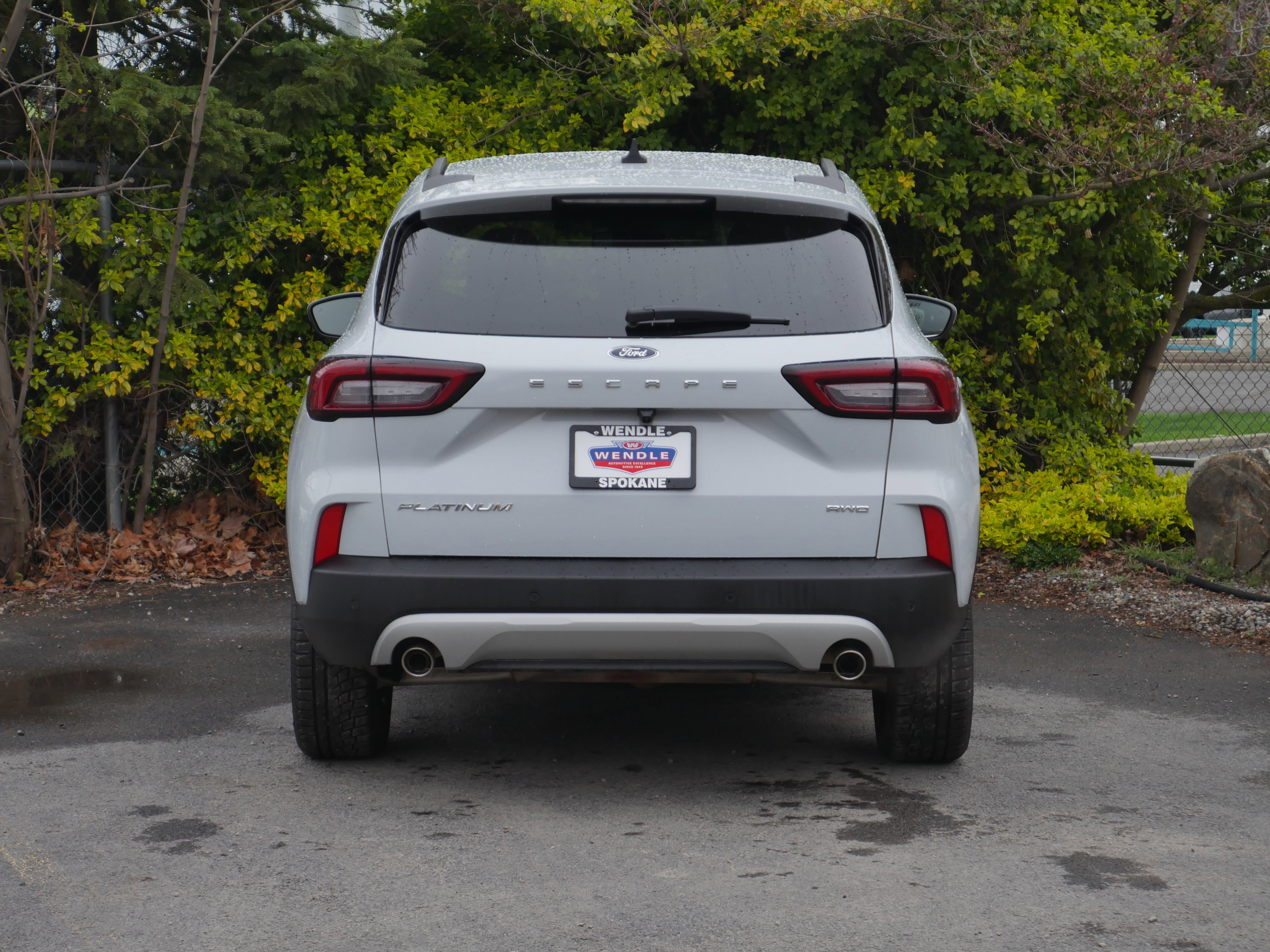 Certified 2025 Ford Escape Platinum AWD/4WD image 19