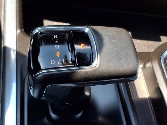 Used 2025 Chevrolet Silverado 1500 LTZ AWD/4WD image 21