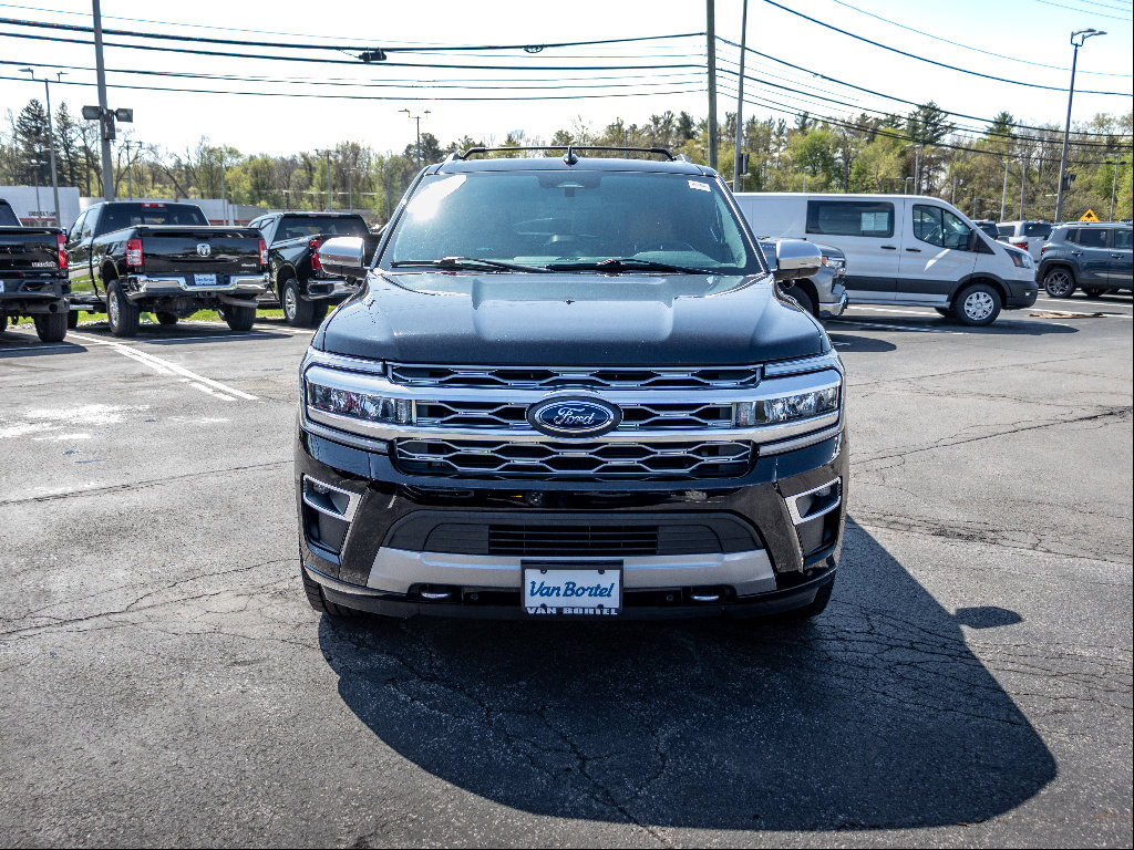 Certified 2024 Ford Expedition Platinum AWD/4WD image 11
