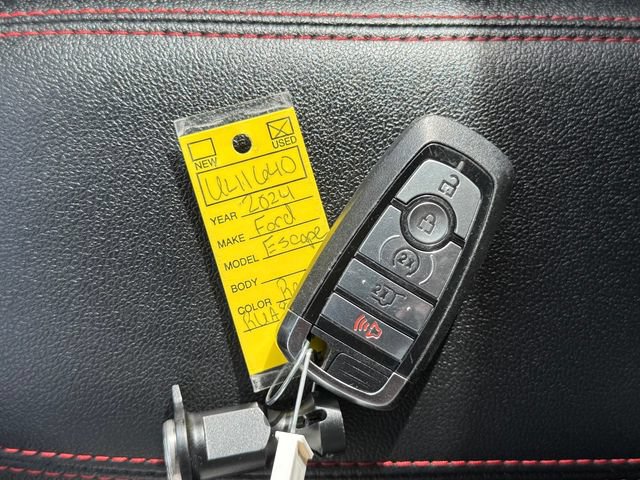 Certified 2024 Ford Escape ST-Line w/ Tech Pack #1 AWD/4WD image 16
