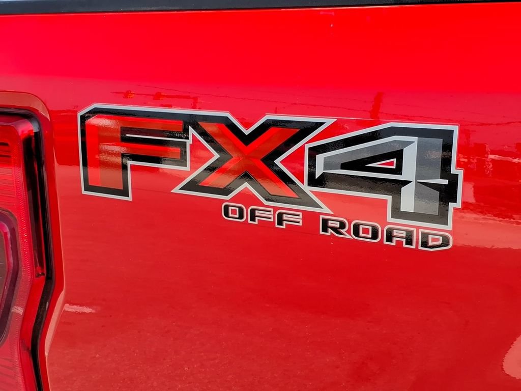 Certified 2022 Ford F250 Lariat w/ Lariat Ultimate Package AWD/4WD image 11