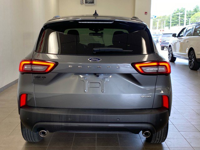 Certified 2025 Ford Escape ST-Line Select w/ Tech Pack #1 AWD/4WD image 6