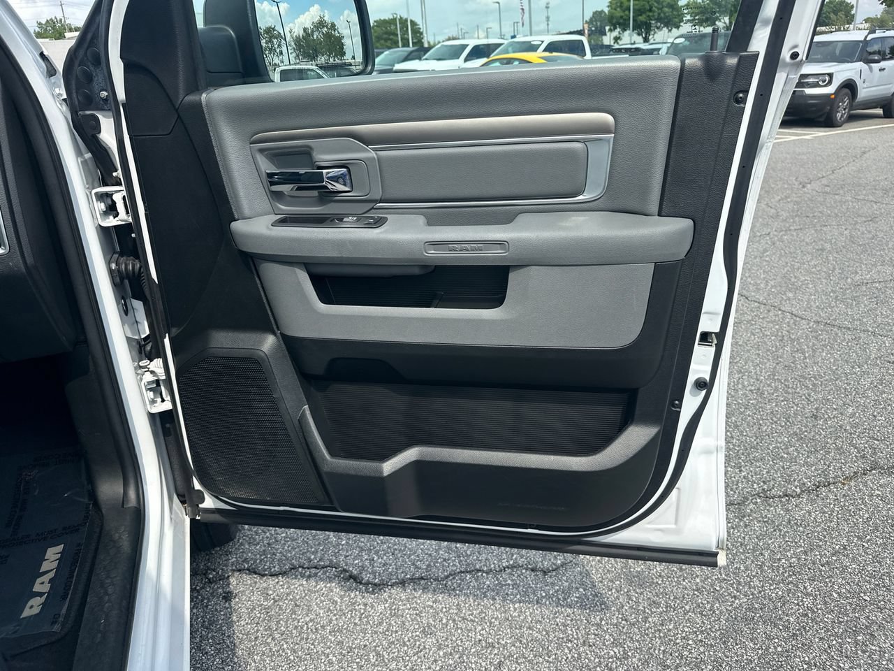 Used 2018 RAM 1500 Big Horn AWD/4WD image 16